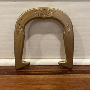 Vintage American Professional St. Pierre 2 1/2 lb Horseshoe Worcester Mass.